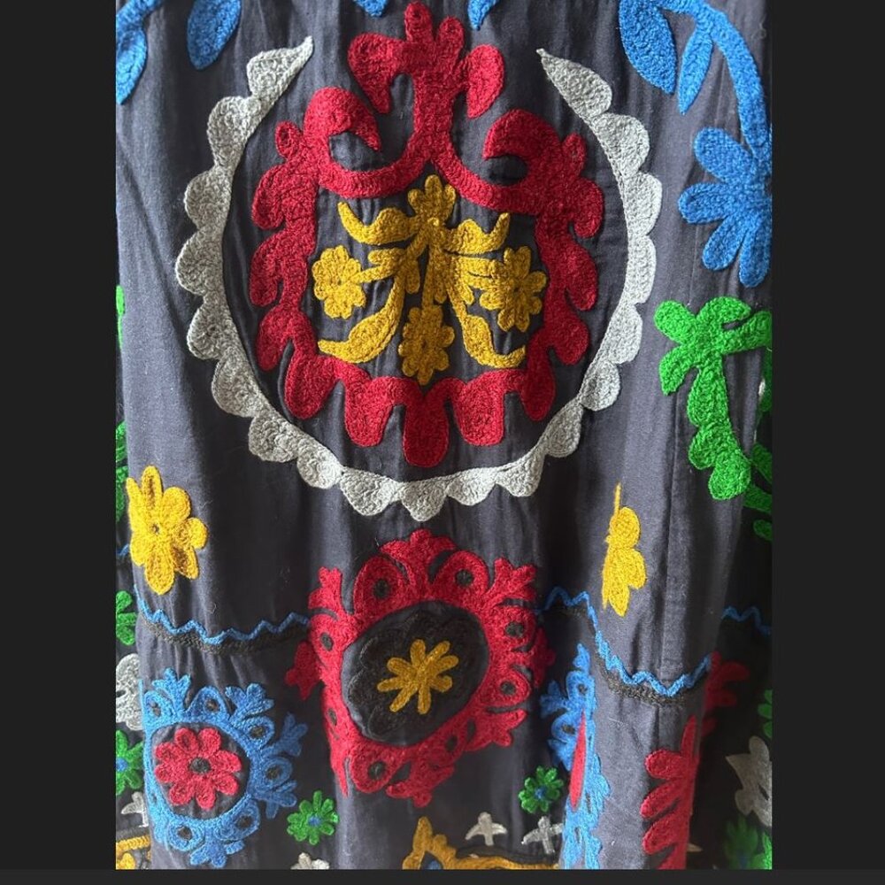 Roller Rabbit Multicolor Embroidered Dress - Picture 4 of 7